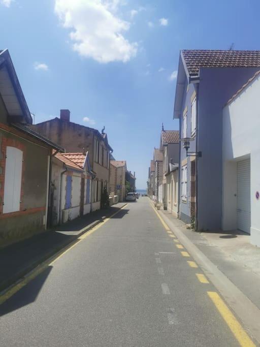 Au Coin Fleuri La Bernerie-en-Retz Exterior foto